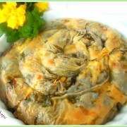 Пролетна баница с коприва и лапад