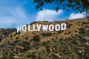 Холивудски звезди даряват по един милион щатски долара в подкрепа на стачкуващите си колеги