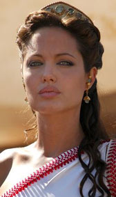 Новата любов на Анджелина Джоли