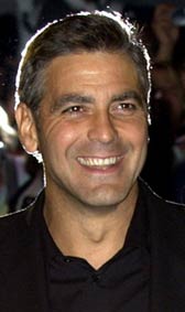 Клуни отново зад камерата